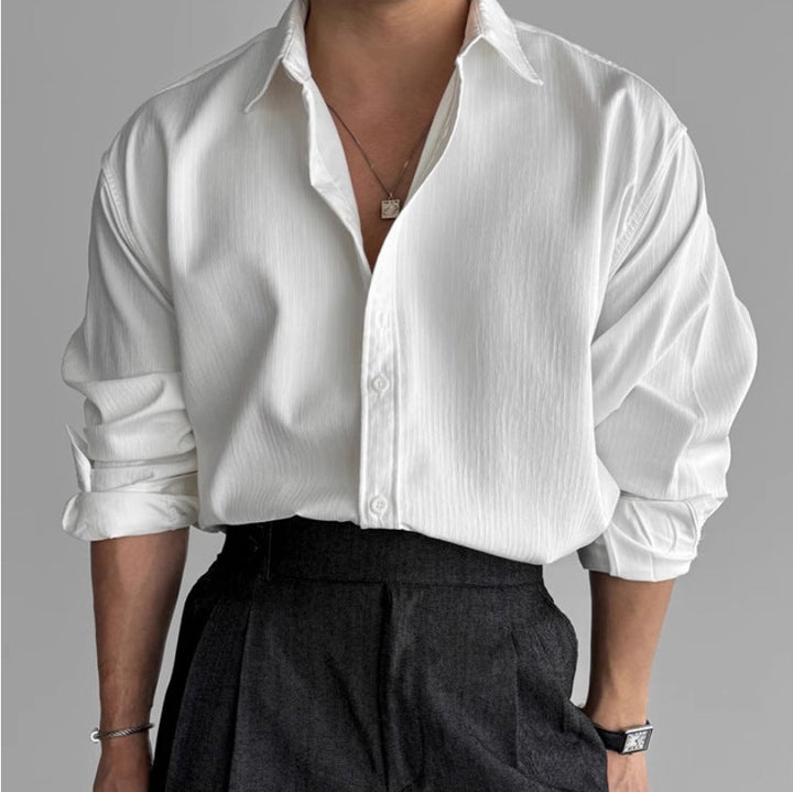 Ethan | Elegant Plisserad Herrskjorta Med Minimalistisk Design 5