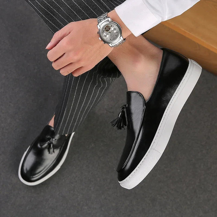Ethan | Elegant Slip-On Herrloafers Med Tofsdetaljer 4