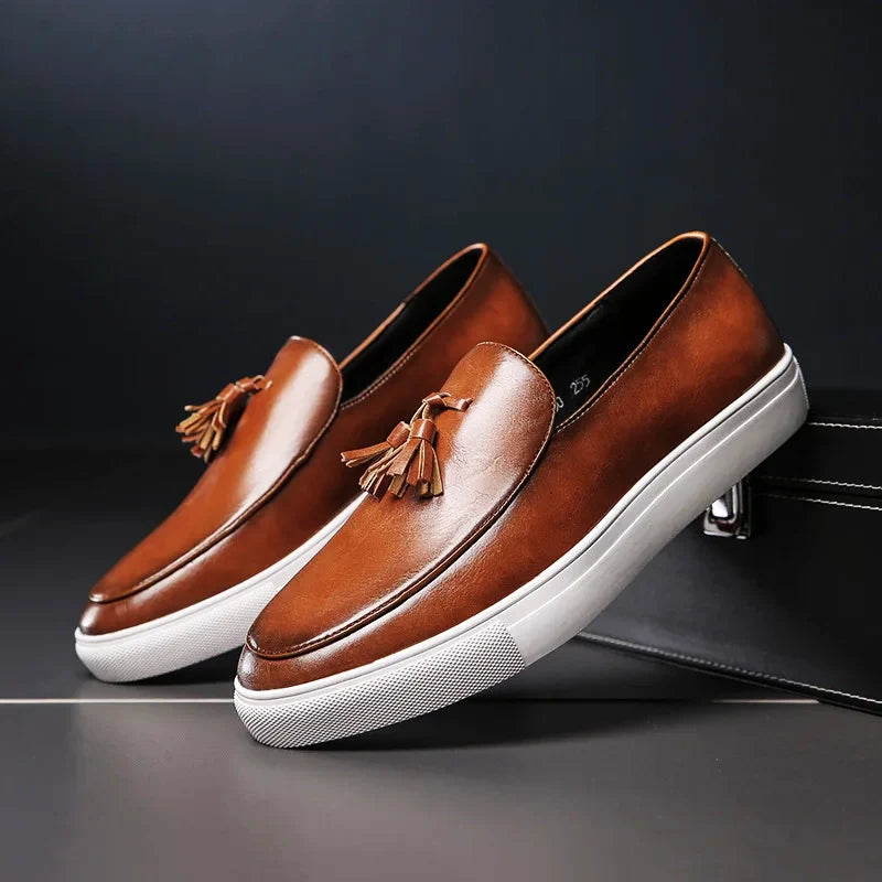 Ethan | Elegant Slip-On Herrloafers Med Tofsdetaljer 7