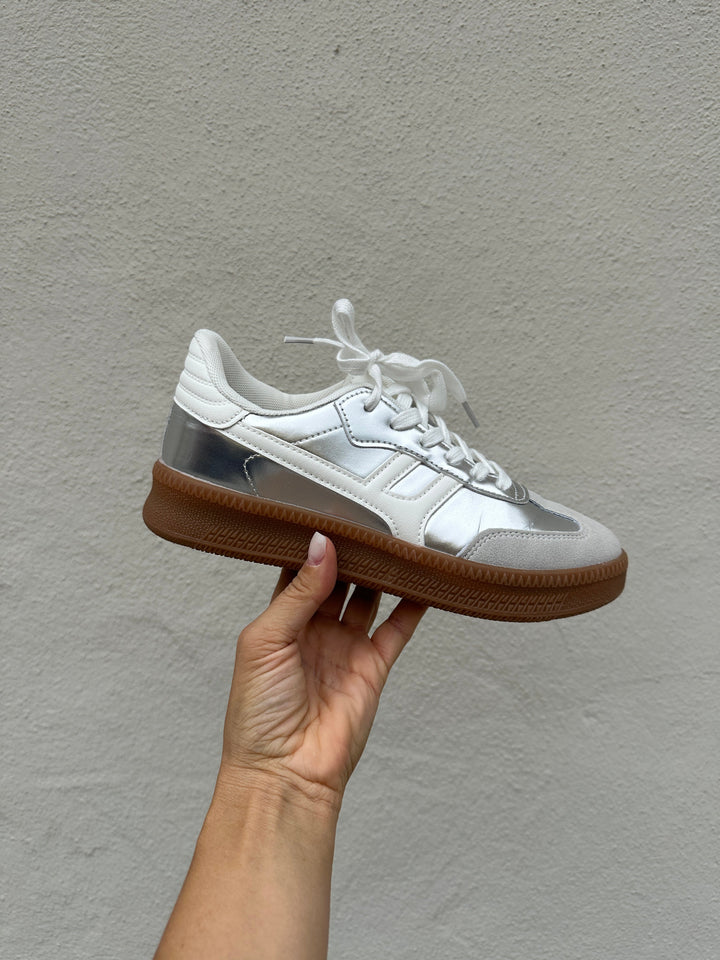 Ethan | Eleganta Silvergrå Låga Sneakers i Läderlook 0