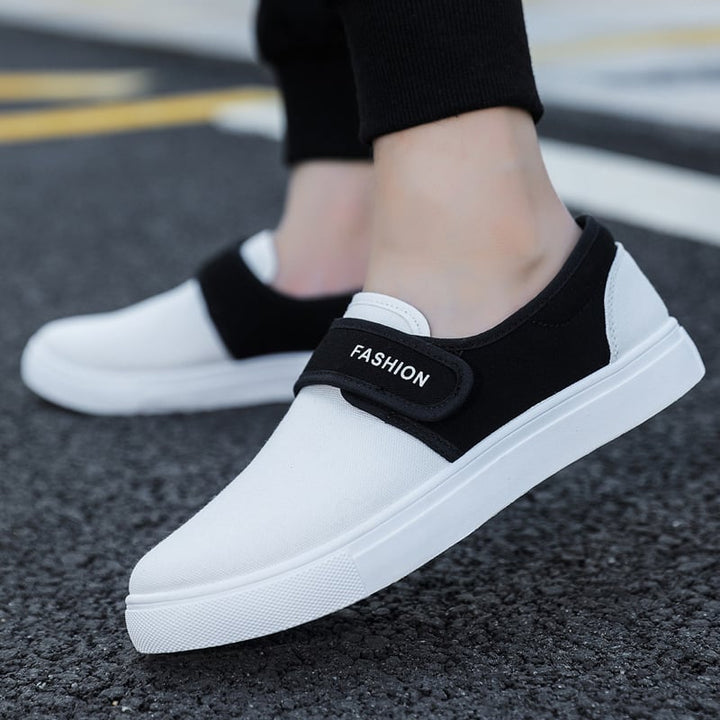 Ethan | Låga Herrsneakers med Kardborreband och Platt Sula 1