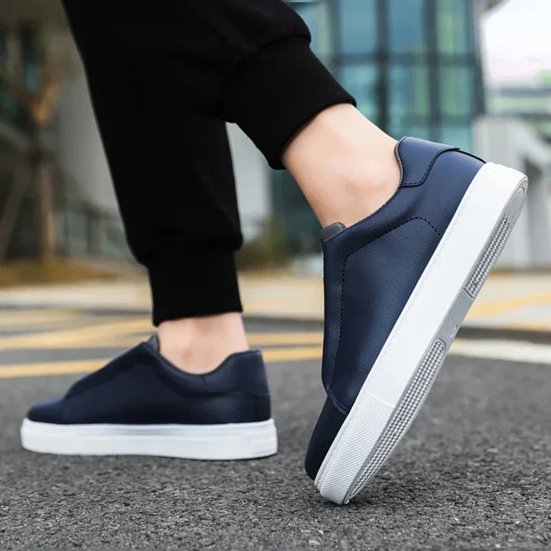 Ethan | Minimalistiska Sneakers med Flexibel Yttersula 5