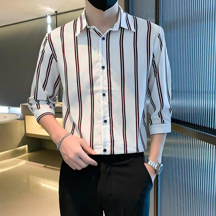 Ethan | Modern Randig Långärmad Herrskjorta Med Fyrkantig Krage 7