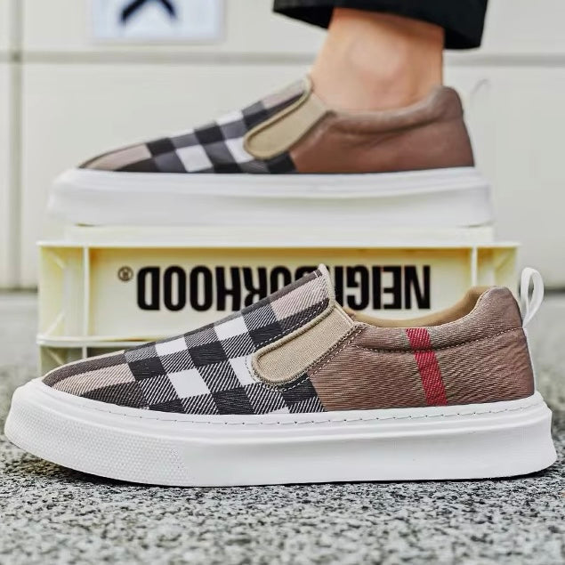 Ethan | Modern Rutmönstrade Slip-On Sneakers för Herr 6