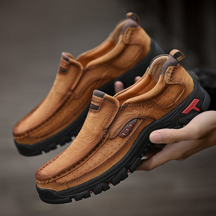 Ethan | Ortopediska Halkfria Slip-On-Skor för Män 5