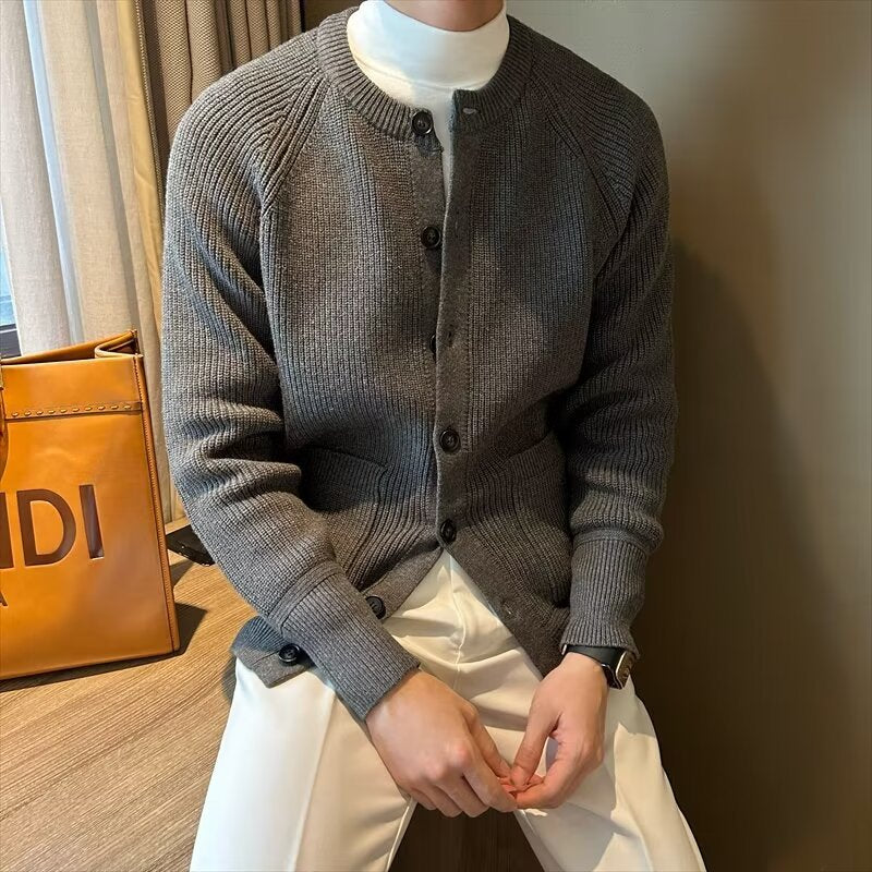 Ethan | Slim Fit Cardigan med Rund Halsringning, Enfärgad, Tidlös 3