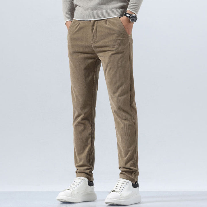 Ethan | Slim Fit Raka Manchesterbyxor i Khaki 0