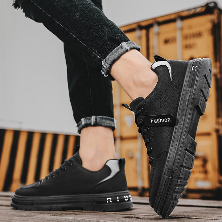 Ethan | Snygga Låga Herrsneakers Med Snörning och Rund Tå 6