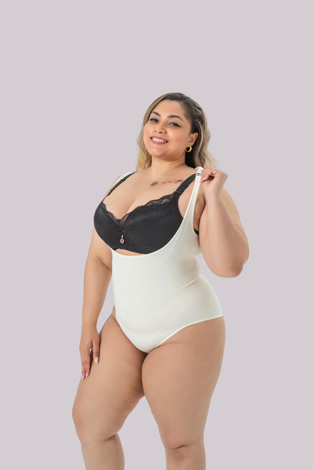 Ethan | Sömlös Kompressions Bodysuit med Justerbara Remmar 4