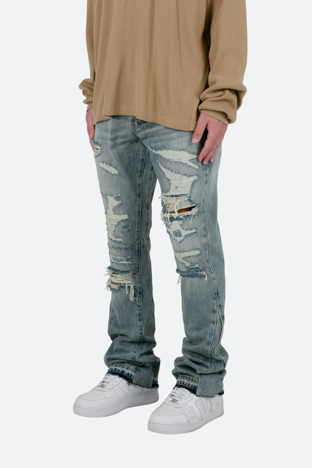 Ethan | Trendiga Utsvängda Jeans i Tvättad Blå Denim 0