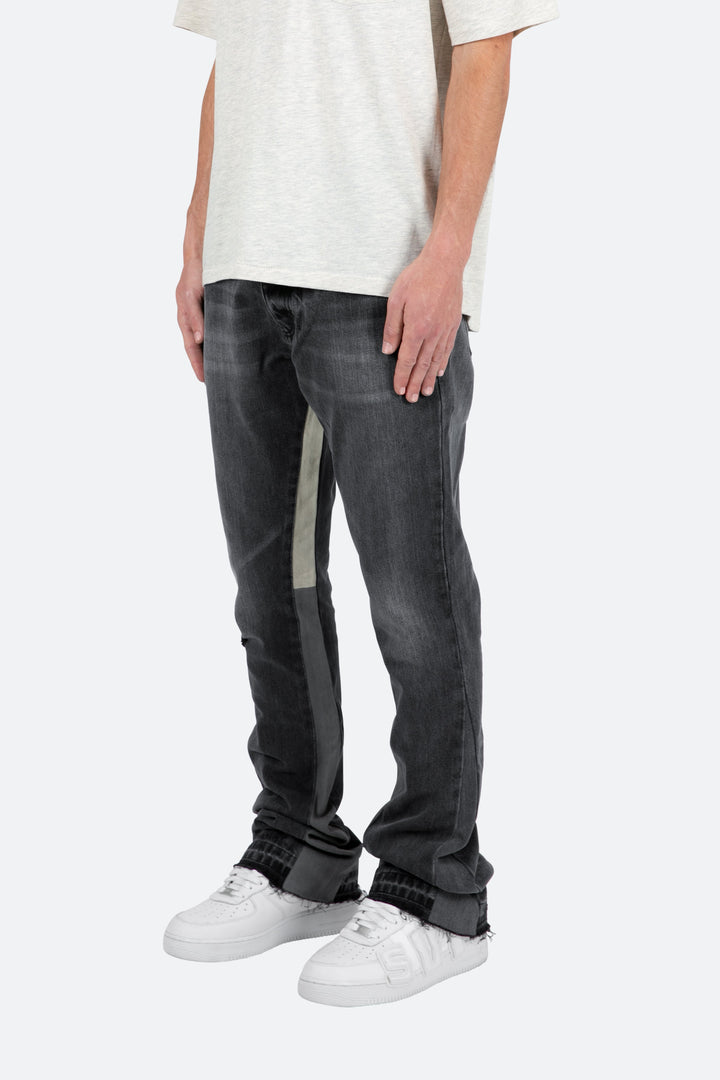 Ethan | Tvättad Svart Flare Jeans Med Kontrastpaneler 3