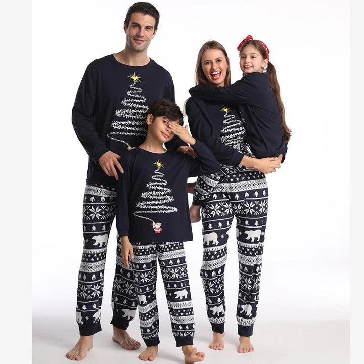 Familjepyjamas | Julpyjamas Set med Koordinerande Design för Alla Åldrar och Bekväm Passform 1