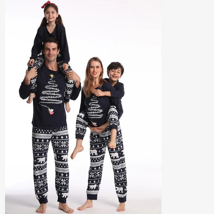 Familjepyjamas | Julpyjamas Set med Koordinerande Design för Alla Åldrar och Bekväm Passform 4