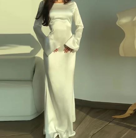 Isabella | Elegant Långärmad Klänning för Dam 0