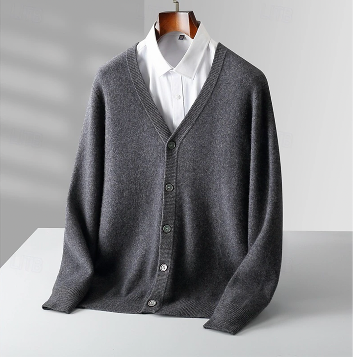 Klassisk Herrkofta | V-Ringad Cardigan med Knäppning | Bekväm Passform för Tidlös Stil 3