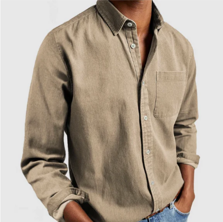 Klassisk Herrskjorta | Långärmad Button-Down Design med Bröstficka | Tidlös Stil för Alla Tillfällen 4