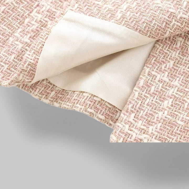 Klassisk Rosa Tweedblazer för Kvinnor med Dubbelknäppt Design | Elegant och Skräddarsydd för Mångsidiga Tillfällen 5