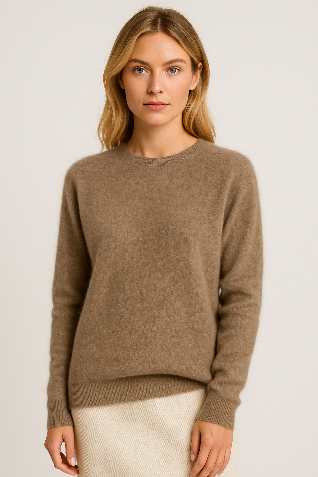 Klassisk Stickad Tröja Dam med Rund Hals och Långa Ärmar | Mångsidig Bas för Eleganta Outfits 7