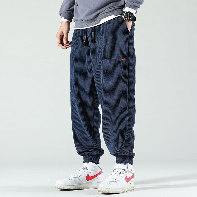 Klassiska Joggers för Män | Bred Ben Design med Många Fickor | Bekväma Fritidsbyxor för Avslappnad Stil 0