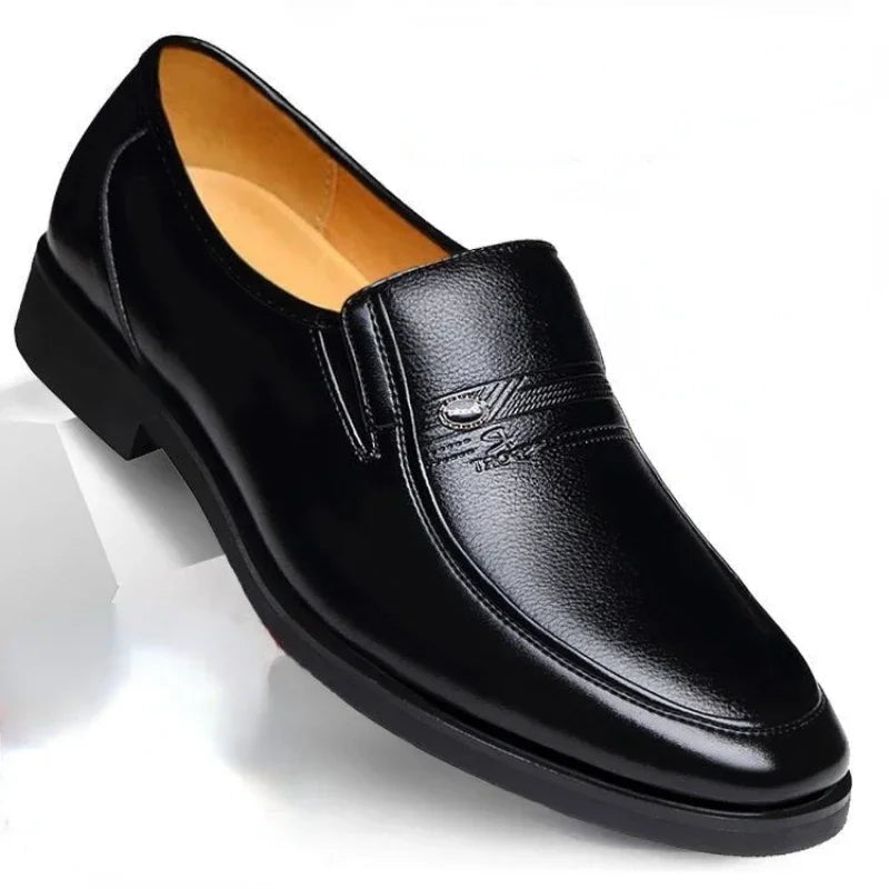 Klassiska Loafers Män | Polerade Slip-On Skor med Elegant Design | Tidlös Stil för Affär och Fritid 2