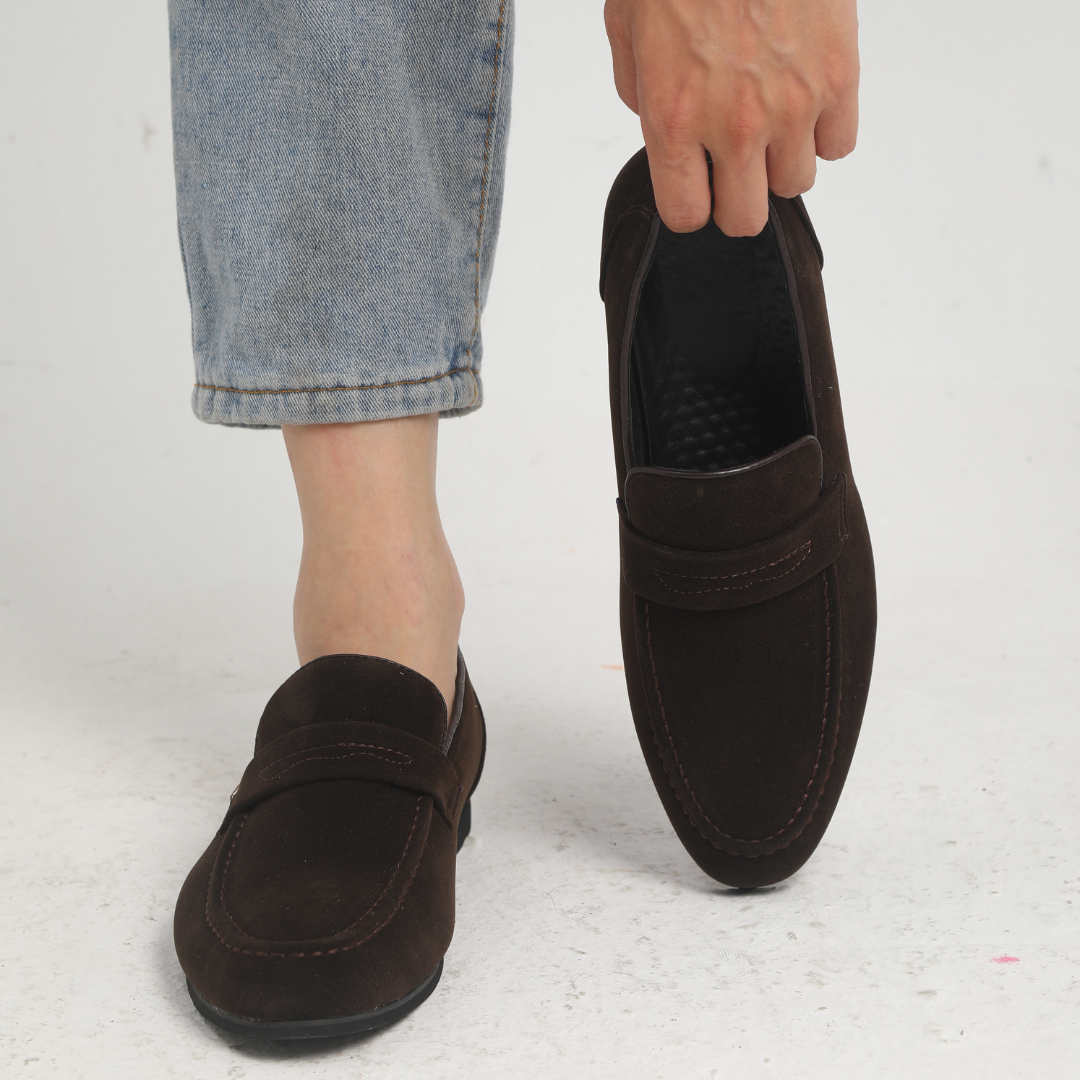 Klassiska Penny Loafers för Män med Handsydda Detaljer | Elegant Slip-On Design för Tidlös Stil 2