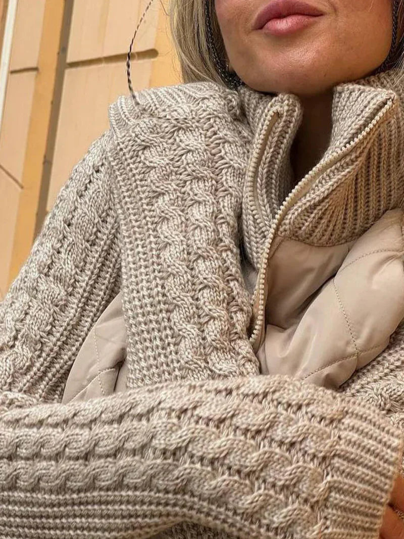 Kvinnors Quiltad Jacka med Texturerade Ärmar och Tratthals | Värmande och Stilren för Höst/Vinter 3