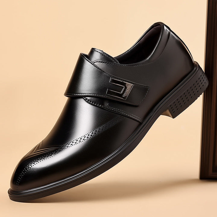 Liam | Elegant Slip In Skor Herr med Spänne och Perforerad Tå 3