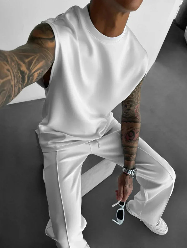 Liam | Mjuk Ärmlös Topp och Skräddarsydda Byxor Lounge Set för Herrar 8