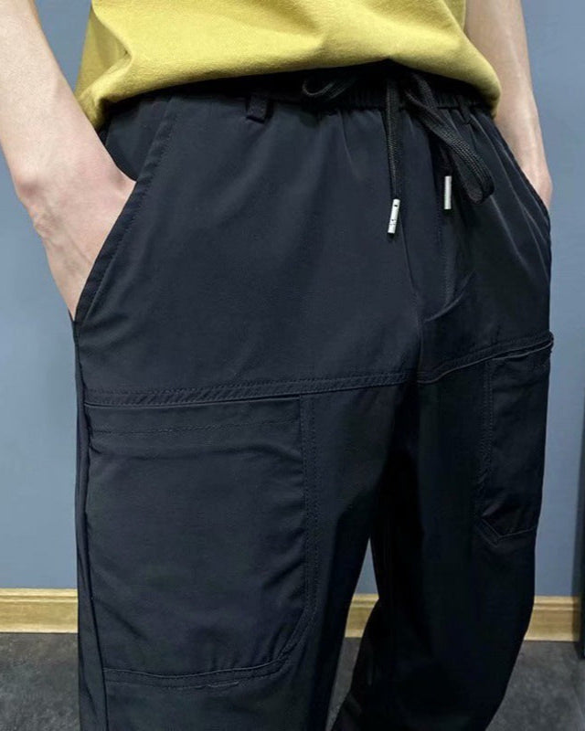 Liam | Slim Fit Herrbyxor med Justerbar Dragsko 1