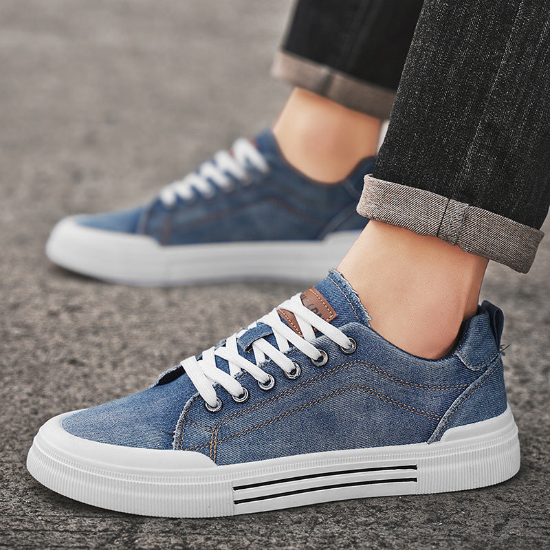 Liam | Stiliga Låga Sneakers med Snörning och Platt Klack 6