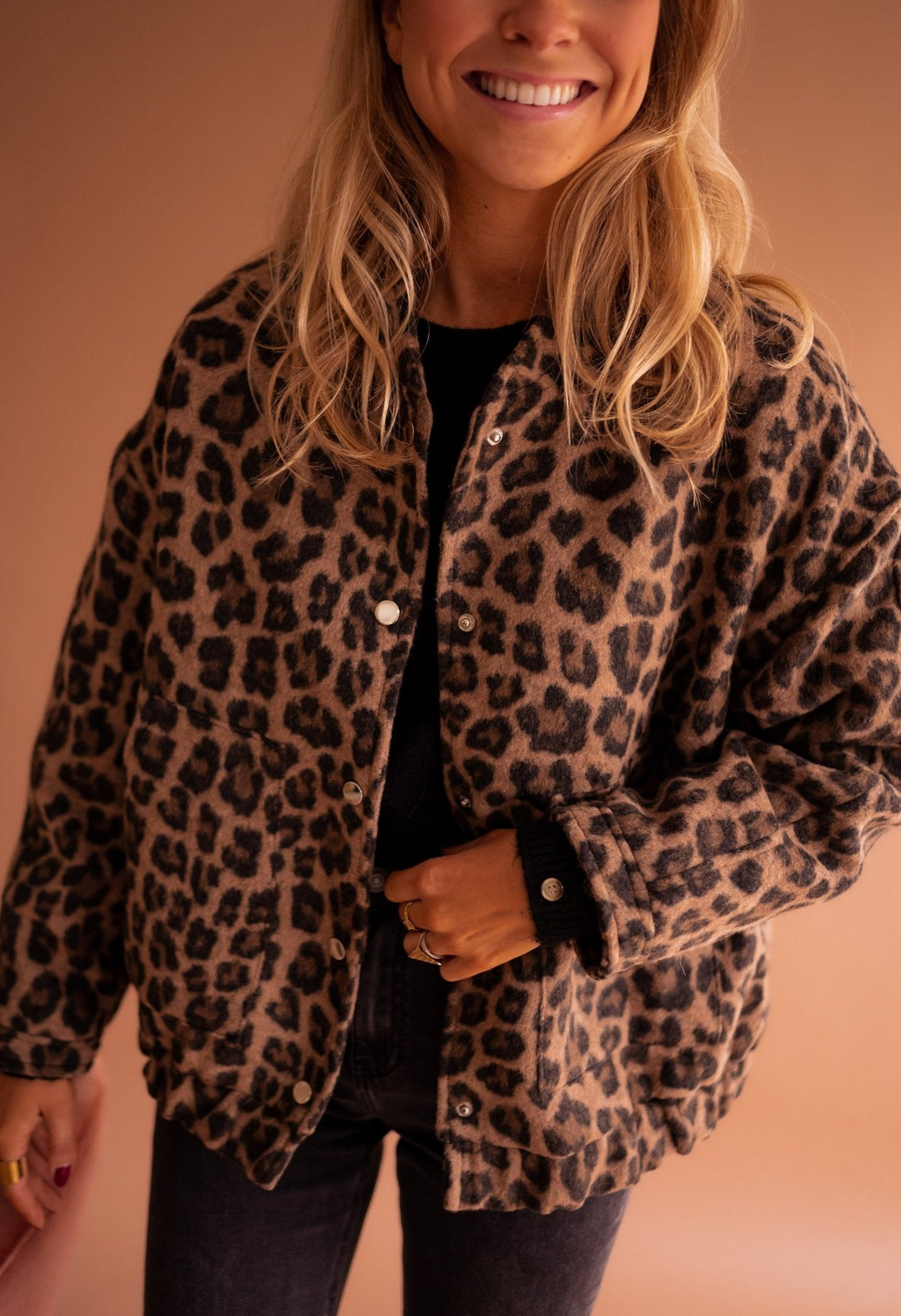 Liam | Trendig Lätt Höstjacka med Leopardmönster 0