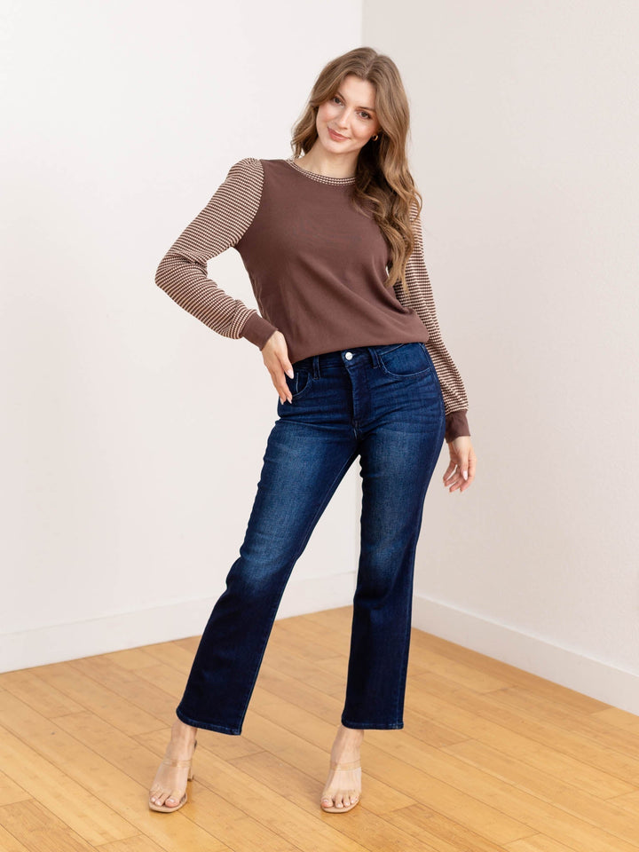 Mason | Elegant Textured Top with Puff Sleeves and Round Neck 2