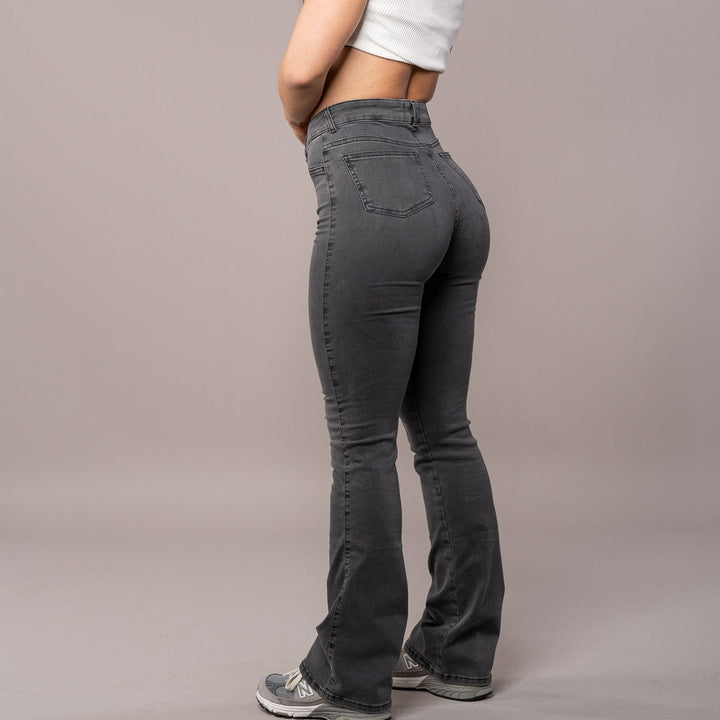 Mason | Utsvängda Högmidjade Stretchjeans 3