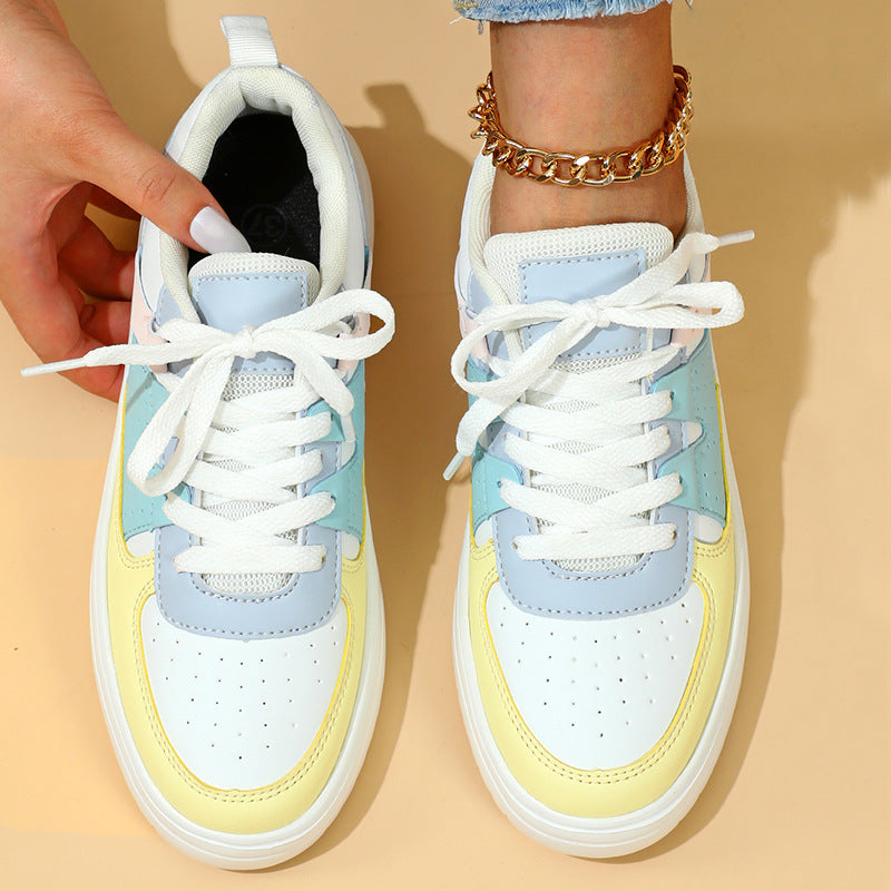 Mia | Bekväma Platåsneakers Med Snörning och Rund Tåsula 3