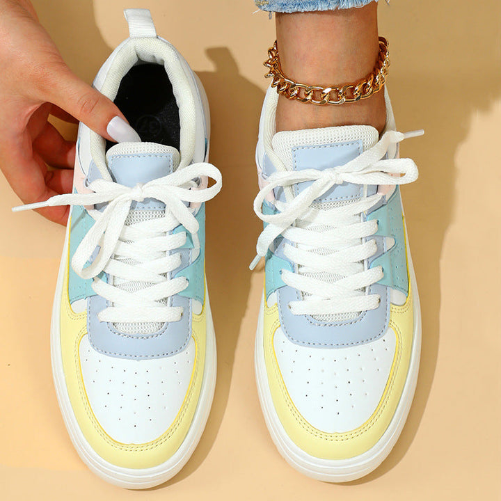 Mia | Bekväma Platåsneakers Med Snörning och Rund Tåsula 3