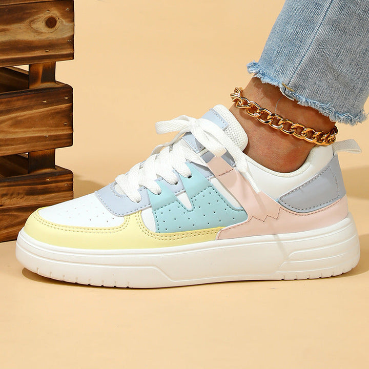 Mia | Bekväma Platåsneakers Med Snörning och Rund Tåsula 4