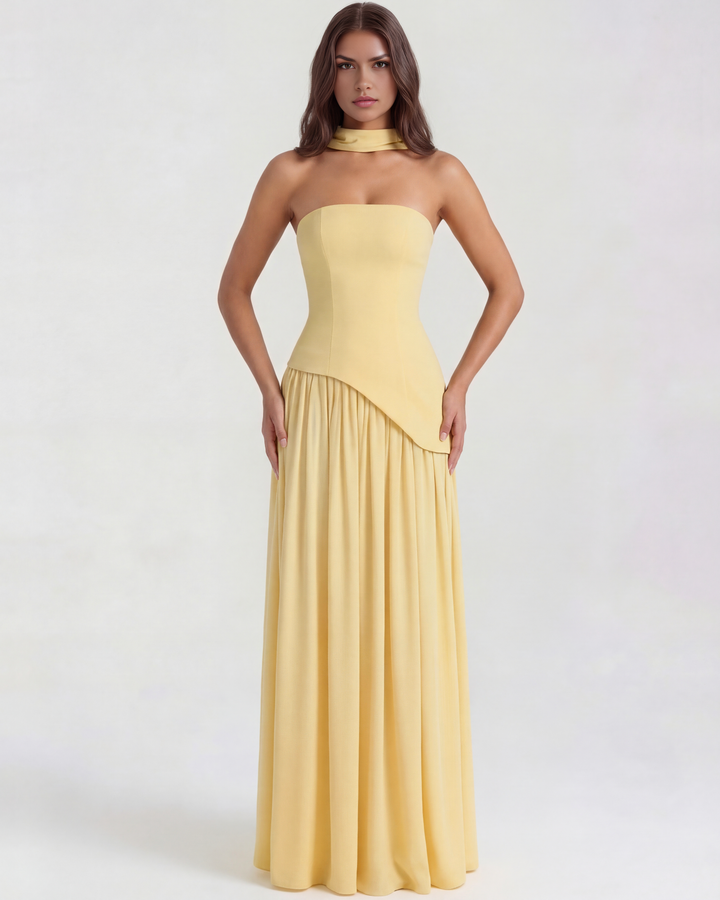 Mia | Elegant Axelbandslös Maxi Klänning 1