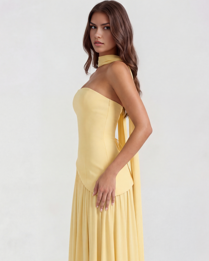 Mia | Elegant Axelbandslös Maxi Klänning 7