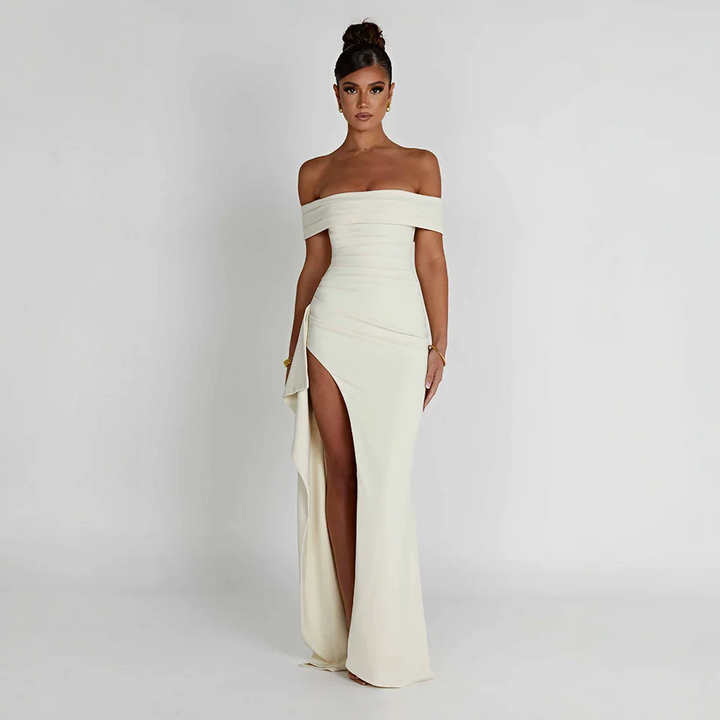 Mia | Elegant Svart Maxiklänning Dam med Off Shoulder och Slits 3