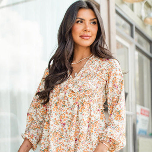 Mia | Livlig Blommig Vårklänning med Pulloverdesign 3