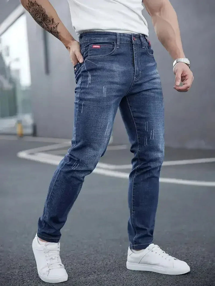 Mia | Slim Fit Jeans Med Medelhög Midja och Elegant Design 1