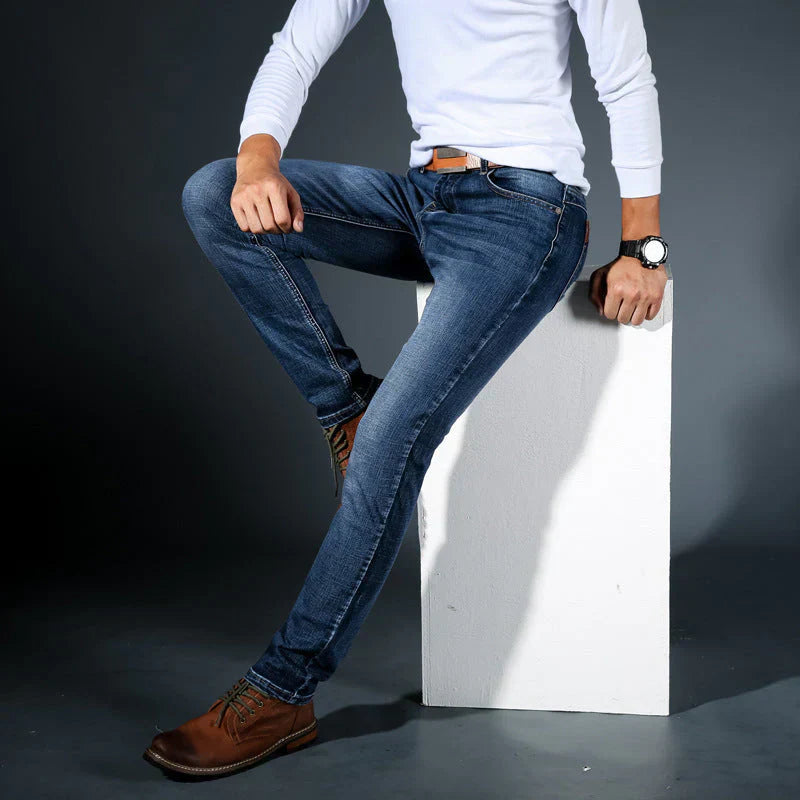 Noah | Slim Fit Jeans med Elastisk Design och Modern Silhuett 0