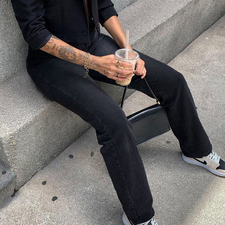 Oliver | Klassiska Högmidjade Raka Jeans med Sliten Effekt 2