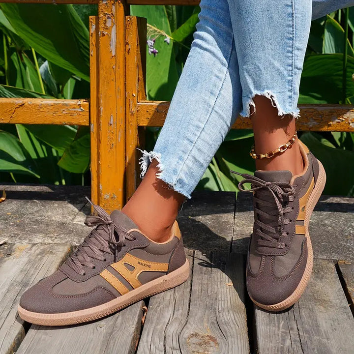 Oliver | Retroinspirerade Sneakers med Paneler och Komfort 1