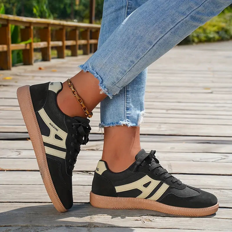 Oliver | Retroinspirerade Sneakers med Paneler och Komfort 6