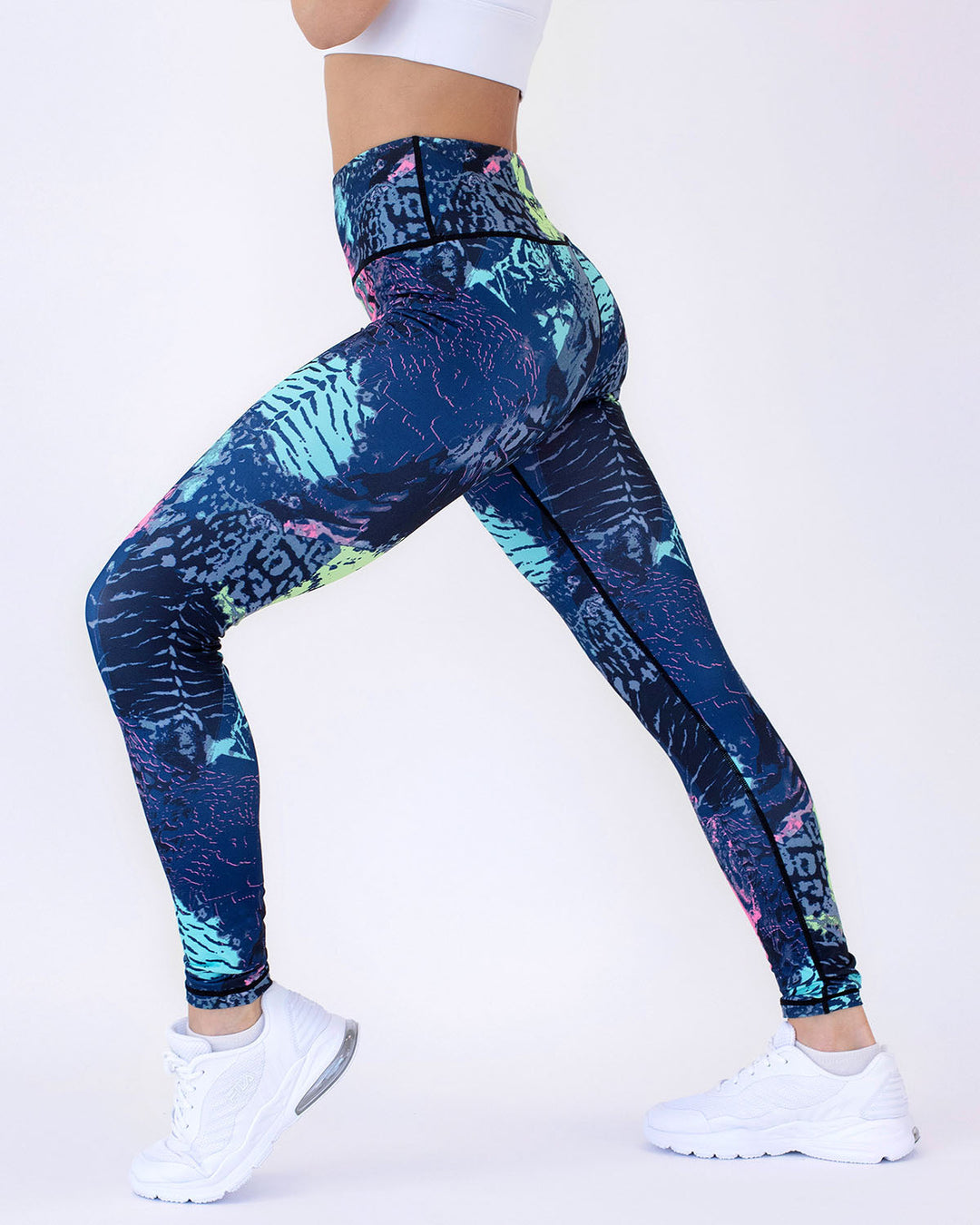 Olivia | Abstrakt Mönstrade Fukttransporterande Leggings 2