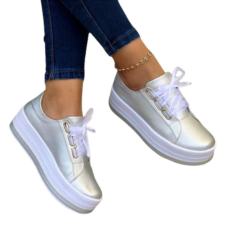 Olivia | Bekväma Platta Sneakers för Kvinnor med Snörning 1