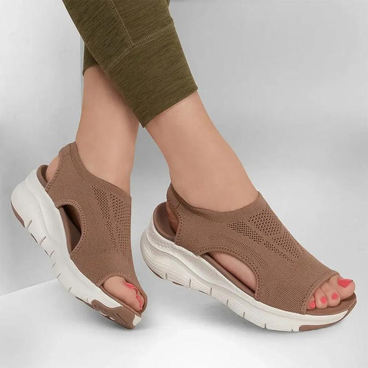 Olivia | Bekväma Slip-On Sommarsandaler med Bågstöd 5