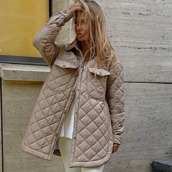 Olivia | Elegant Långärmad Kappa Med Slagkrage 8