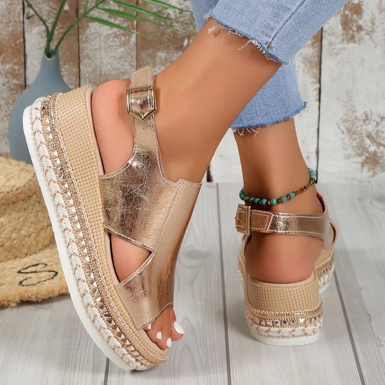 Olivia | Elegant Plus Size Platform Sandals for Spring and Summer 4